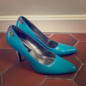 Turquoise Pumps